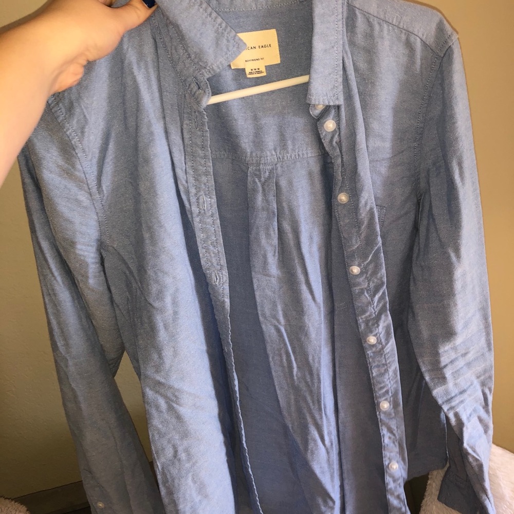 Aeo Button down boyfriend shirt